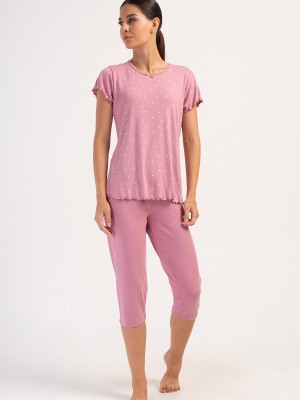 Woman Rosebloom Lycra Capri Set Woman Rosebloom Lycra Capri Set
