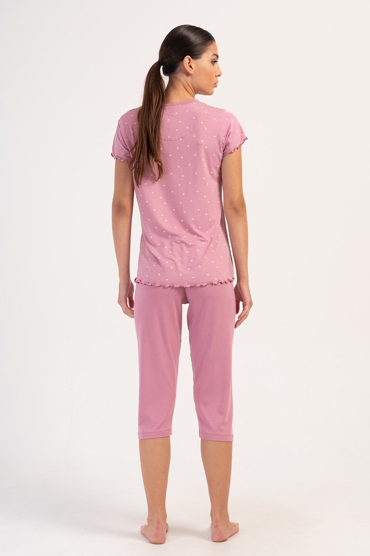 Woman Rosebloom Lycra Capri Set Woman Rosebloom Lycra Capri Set