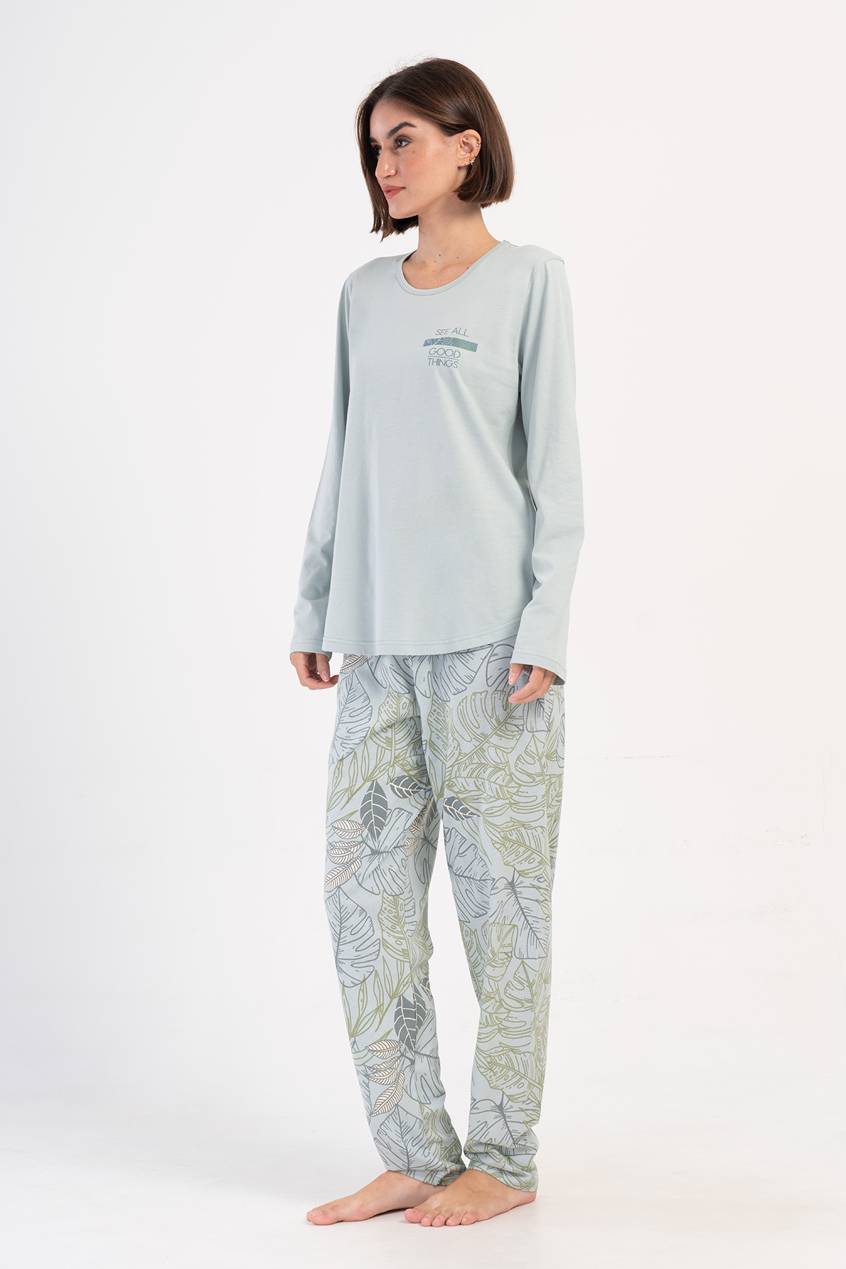 Woman Shooting Supreme Big Size Pyjama Set Woman Shooting Supreme Big Size Pyjama Set