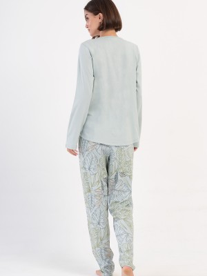 Woman Shooting Supreme Big Size Pyjama Set Woman Shooting Supreme Big Size Pyjama Set