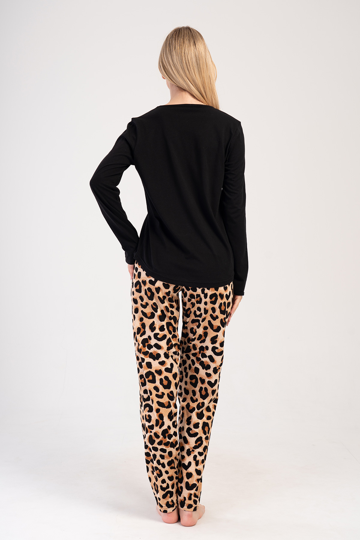 Woman Leopard Supreme Pyjama Set Woman Leopard Supreme Pyjama Set