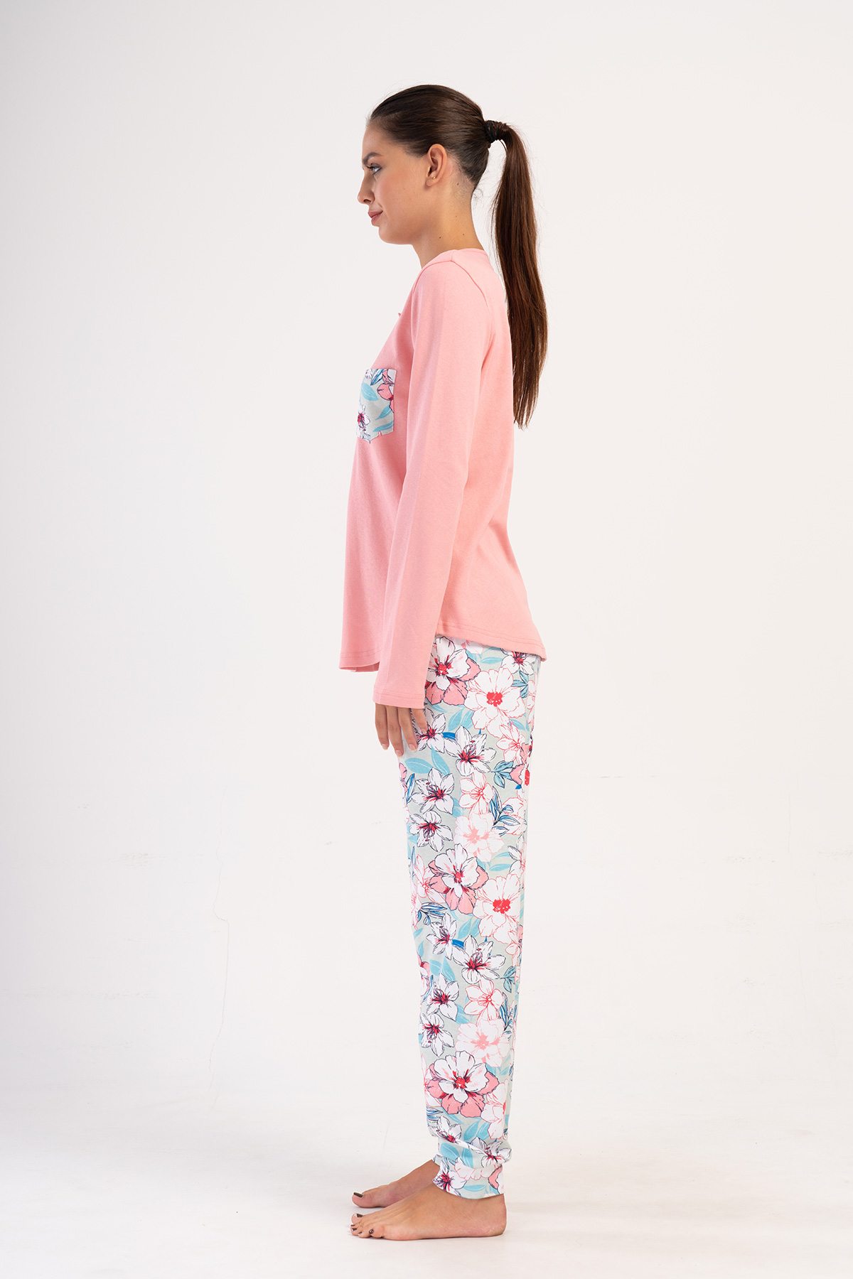 Woman Natalie Interlock Buttoned O Neck Pyjama Set Woman Natalie Interlock Buttoned O Neck Pyjama Set