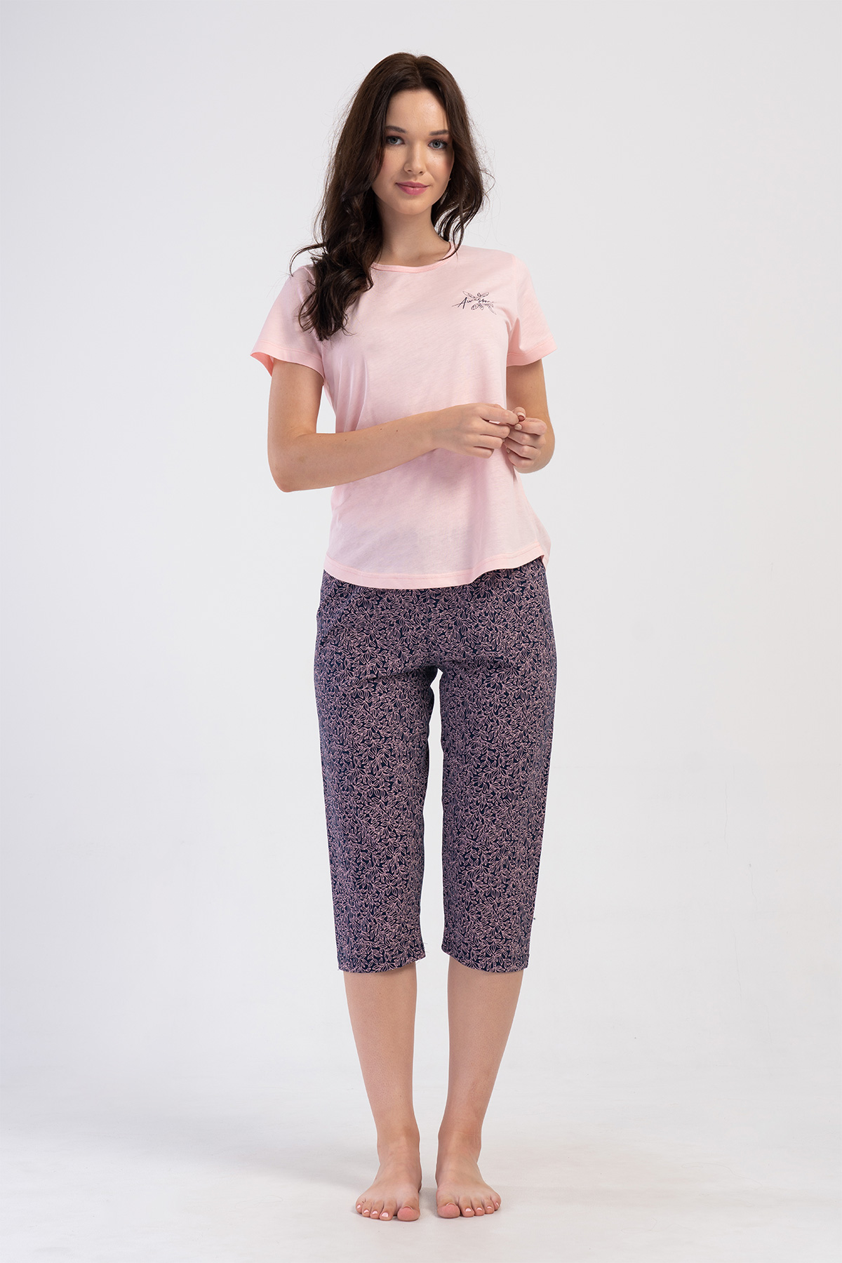 Woman Supreme Gemy Capri Set Woman Supreme Gemy Capri Set