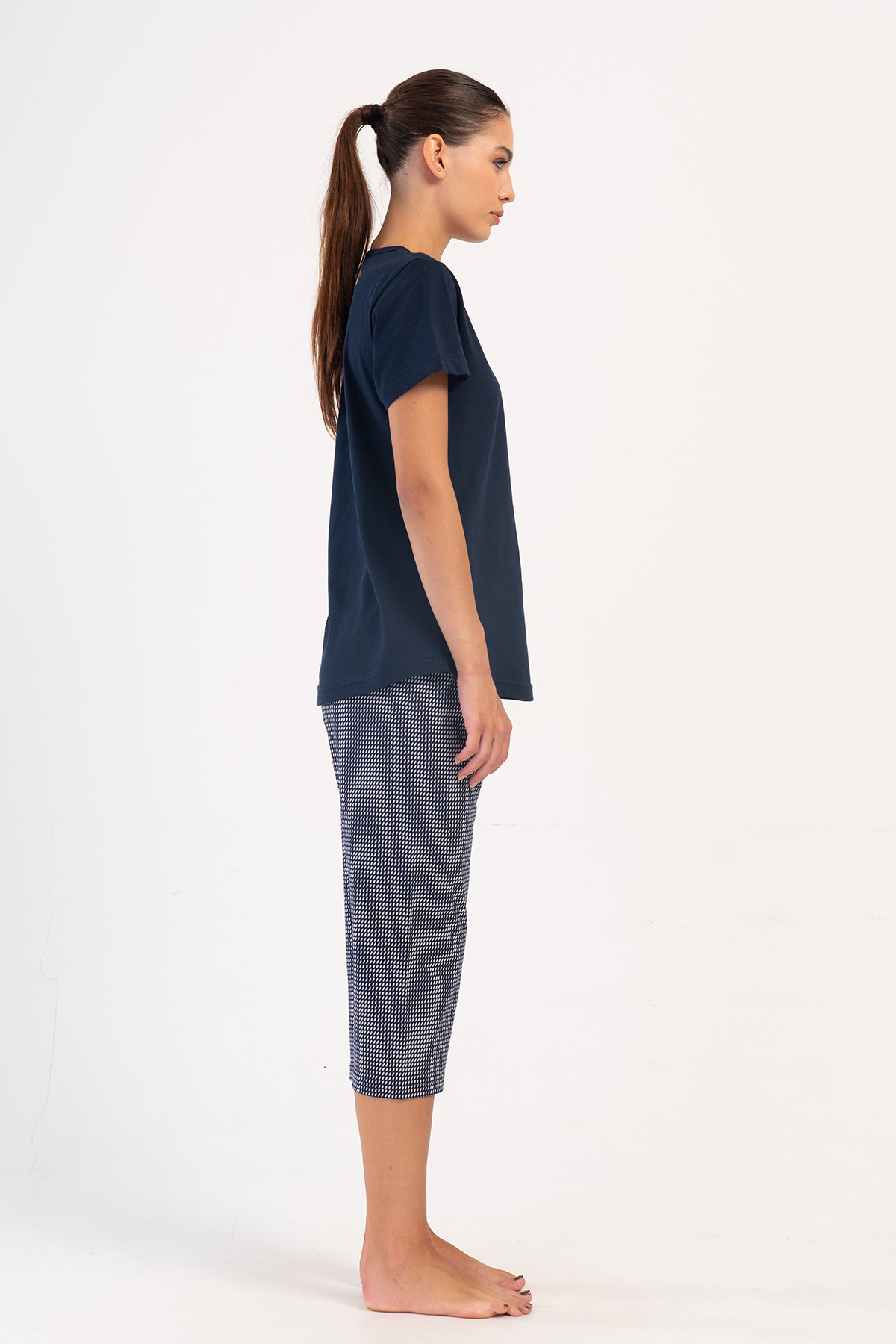 Woman Supreme Hope Capri Set Woman Supreme Hope Capri Set
