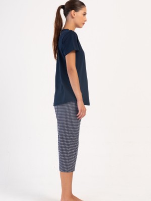 Woman Supreme Hope Capri Set Woman Supreme Hope Capri Set