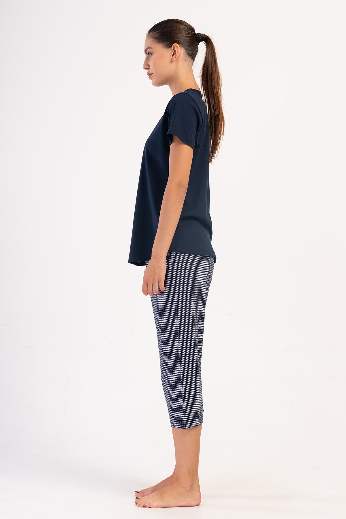 Woman Supreme Hope Capri Set Woman Supreme Hope Capri Set