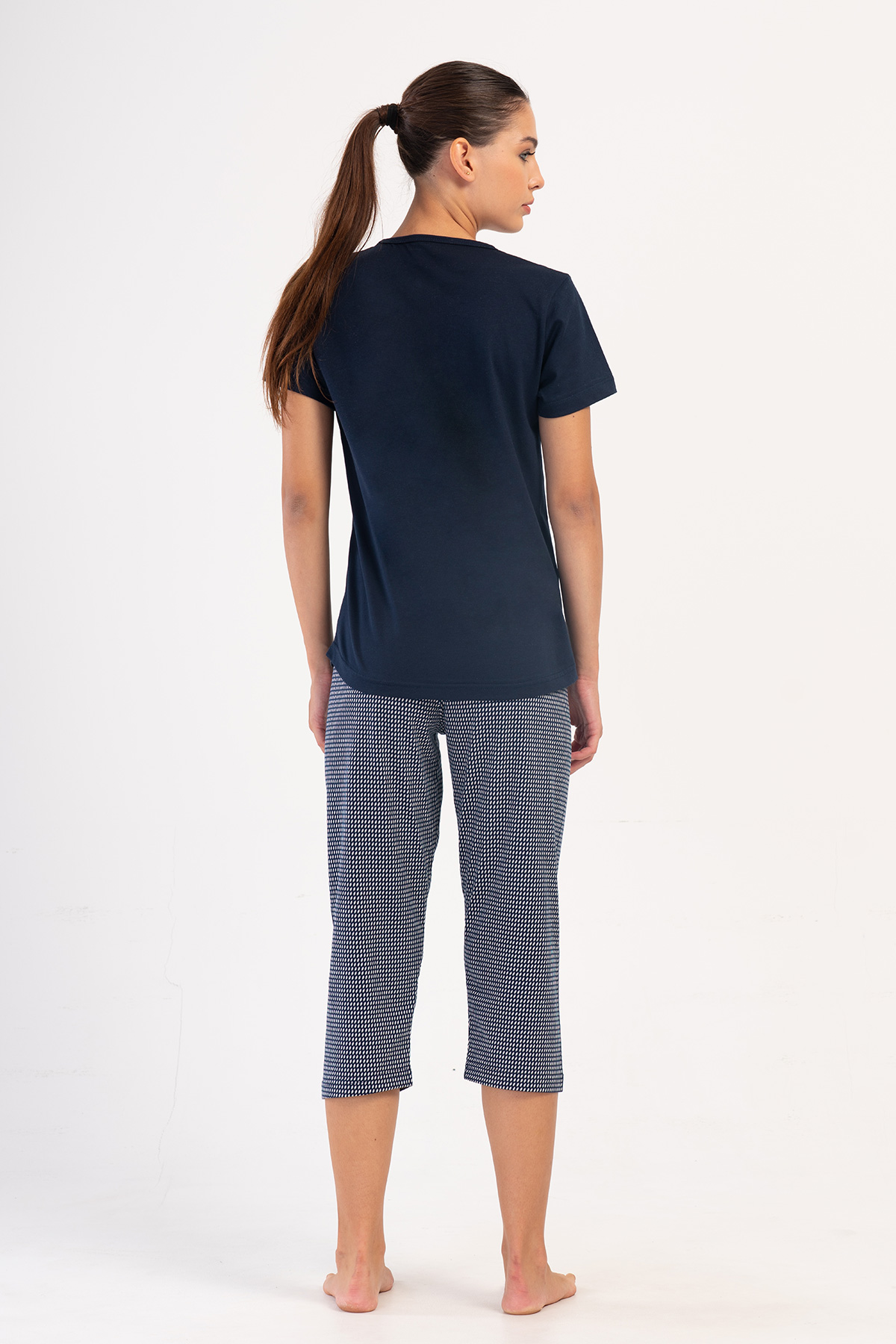 Woman Supreme Hope Capri Set Woman Supreme Hope Capri Set