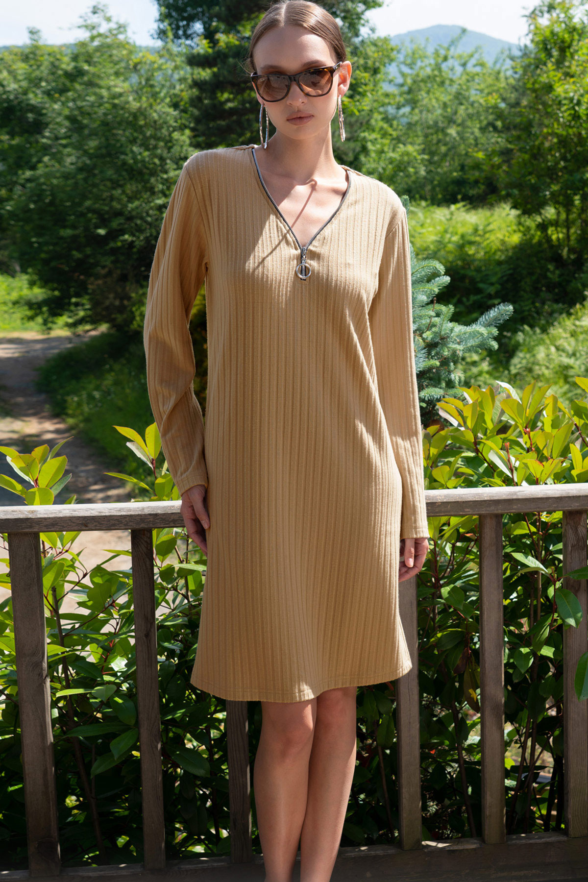 Woman Lycra Polyviscon Biege Dress Woman Lycra Polyviscon Biege Dress