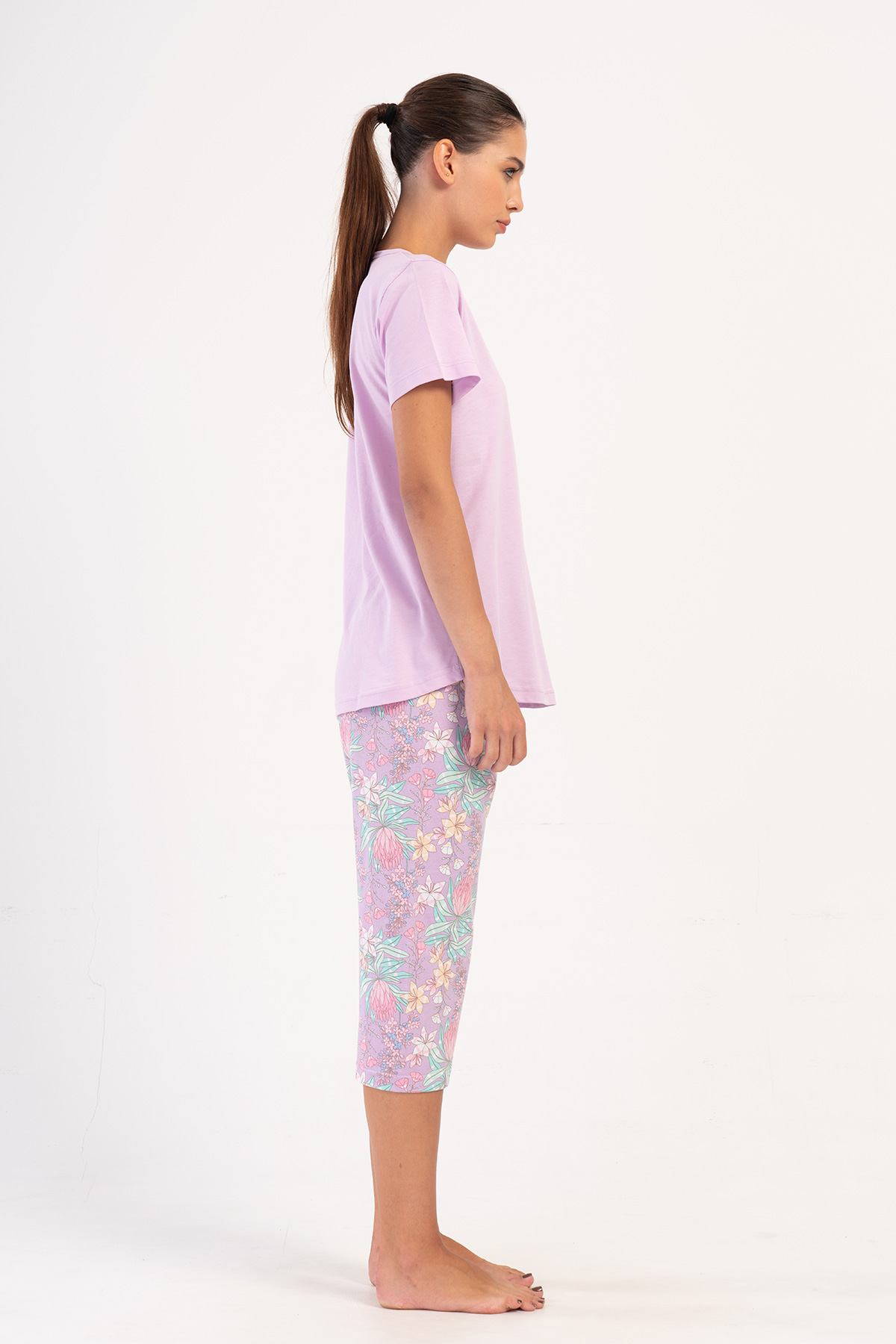 Woman Supreme Oric Capri Set Woman Supreme Oric Capri Set
