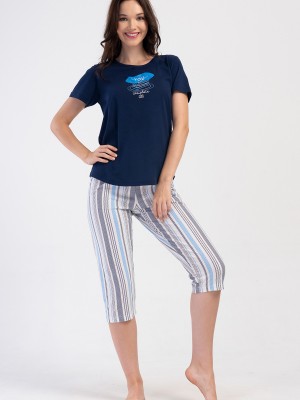 Woman Supreme Youn Capri Set Woman Supreme Youn Capri Set