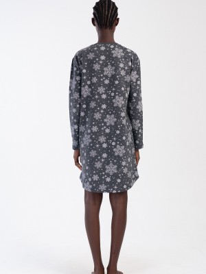 Woman Telly Two Yarn Tunic Woman Telly Two Yarn Tunic