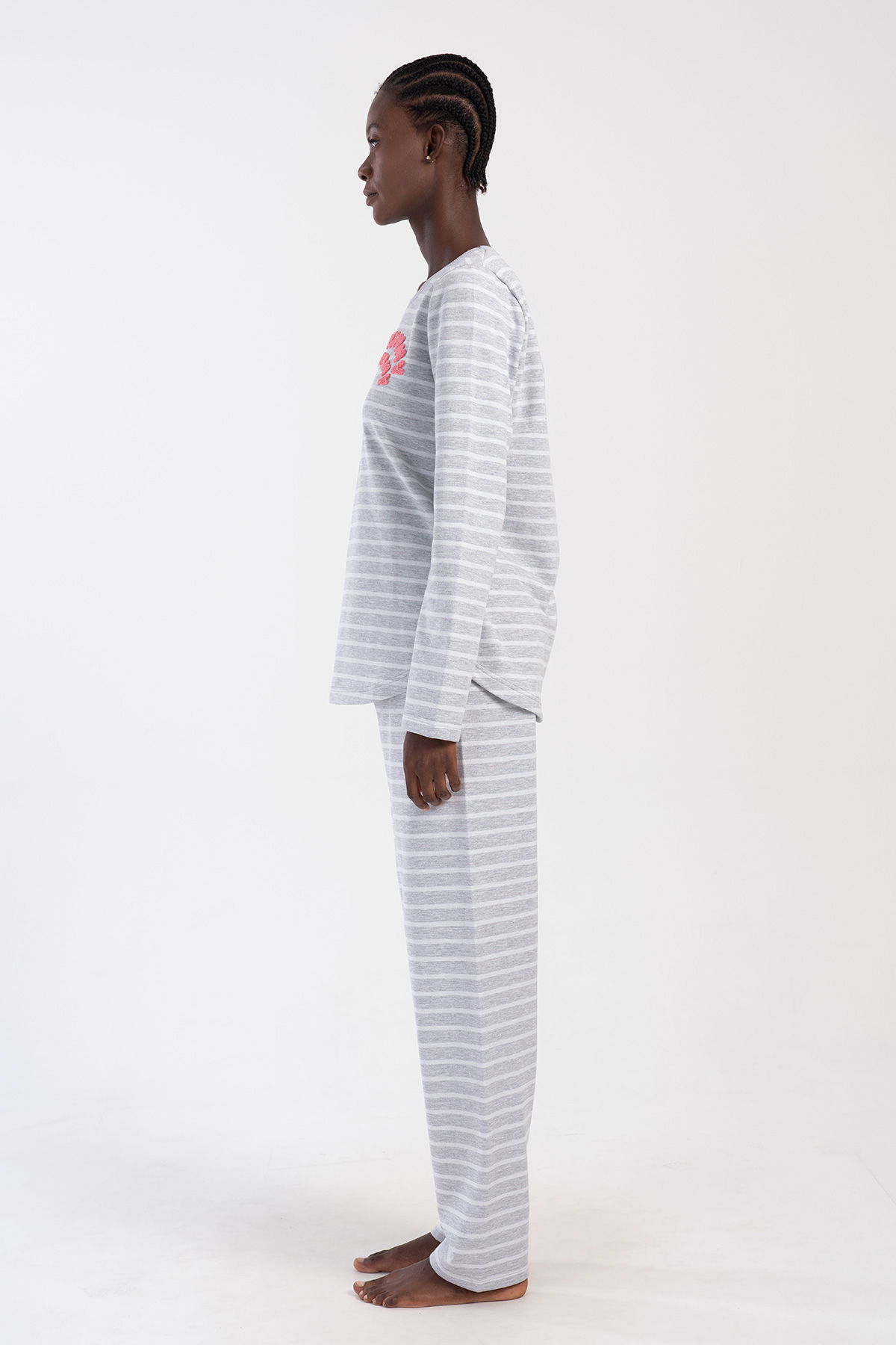 Woman Two Yarn Pine Big Size O Neck Long Sleeve Pyjama Set Woman Two Yarn Pine Big Size O Neck Long Sleeve Pyjama Set