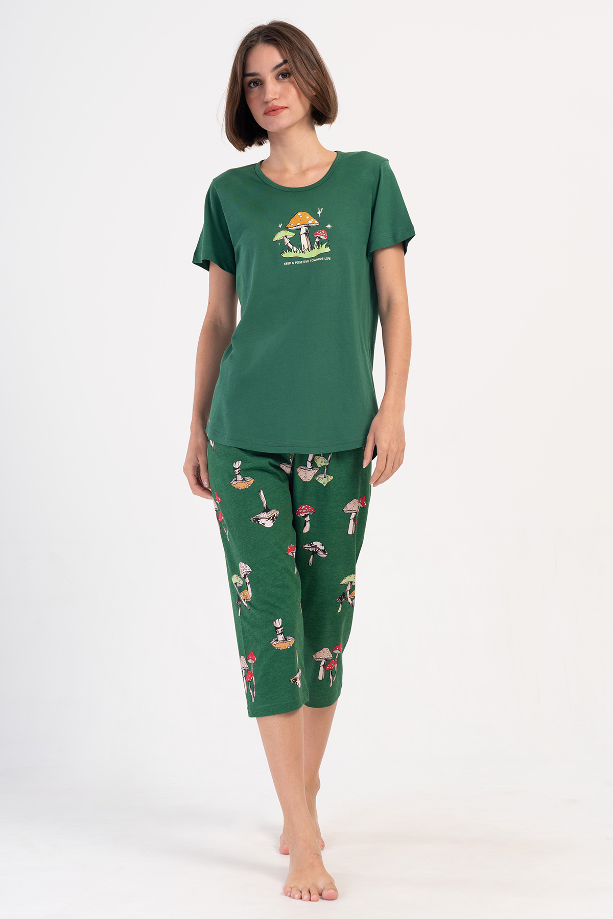 Woman Supreme Petra Capri Set Woman Supreme Petra Capri Set