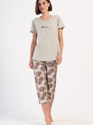 Woman Supreme Pine Capri Set Woman Supreme Pine Capri Set