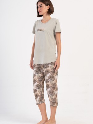 Woman Supreme Pine Capri Set Woman Supreme Pine Capri Set