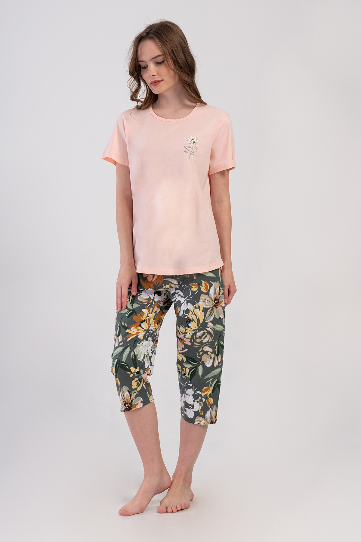 Woman Supreme Big Size Rona Capri Set Woman Supreme Big Size Rona Capri Set