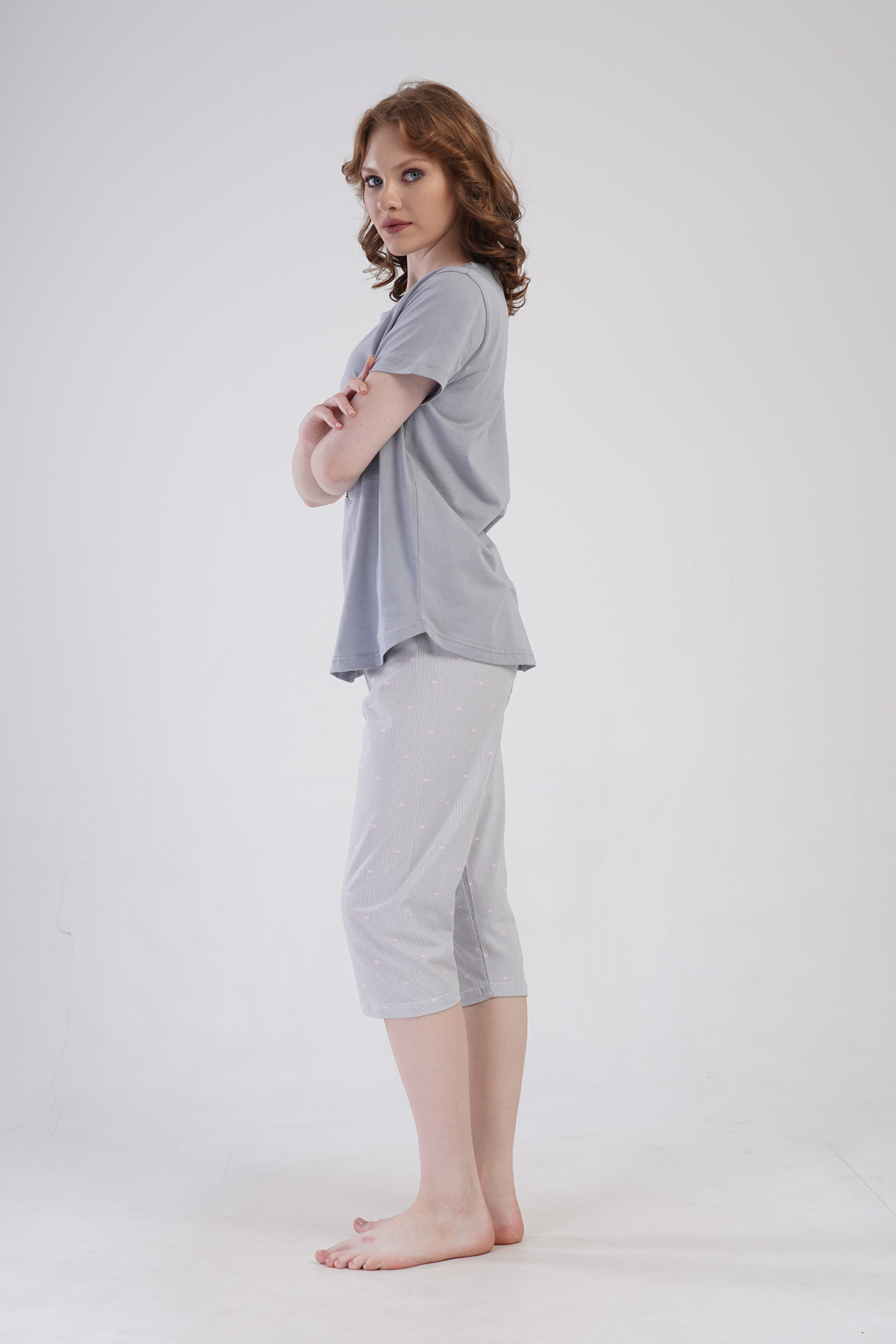 Woman Supreme Veda Capri Set Woman Supreme Veda Capri Set