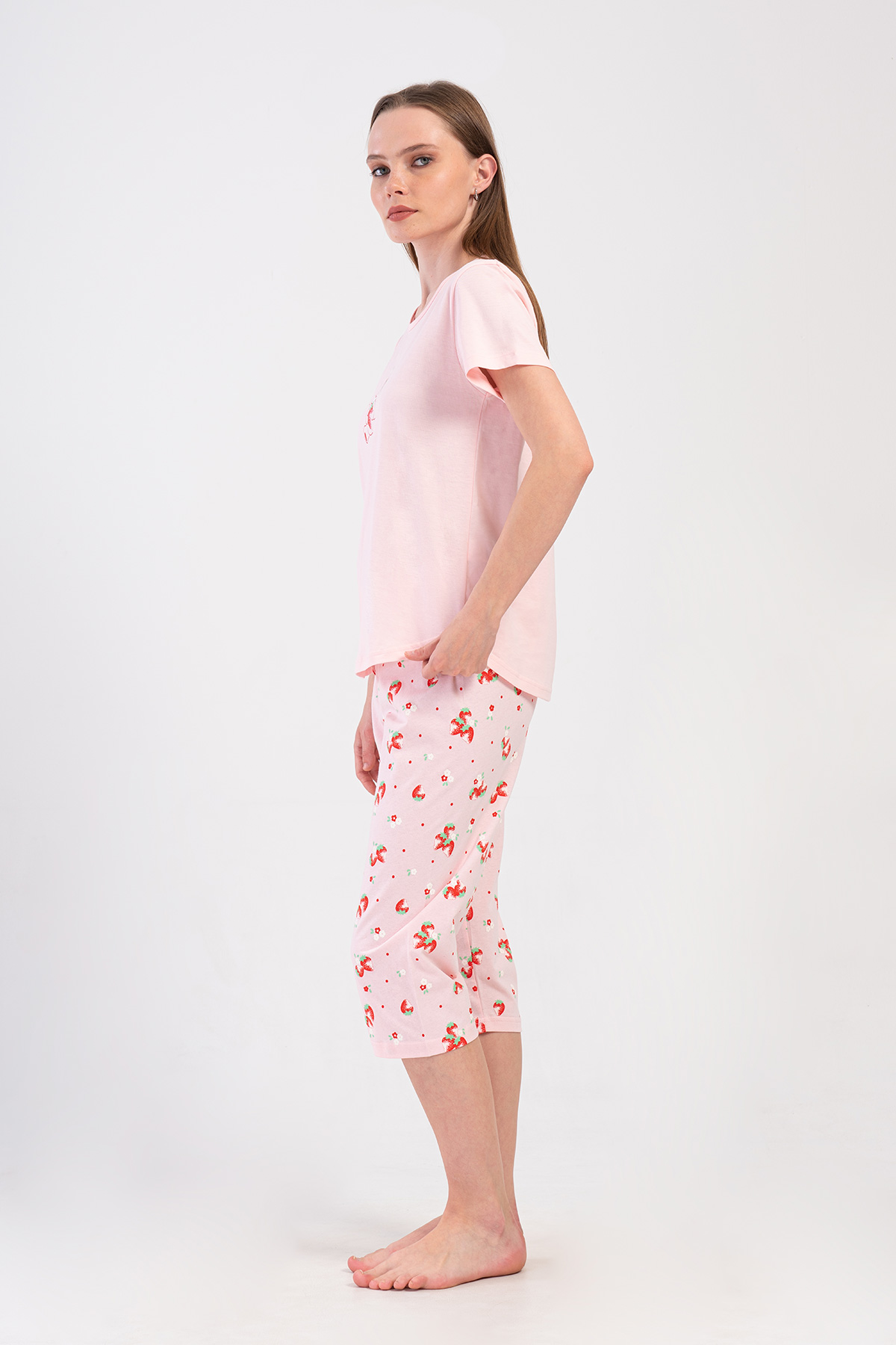 Woman Supreme Geda Capri Set Woman Supreme Geda Capri Set