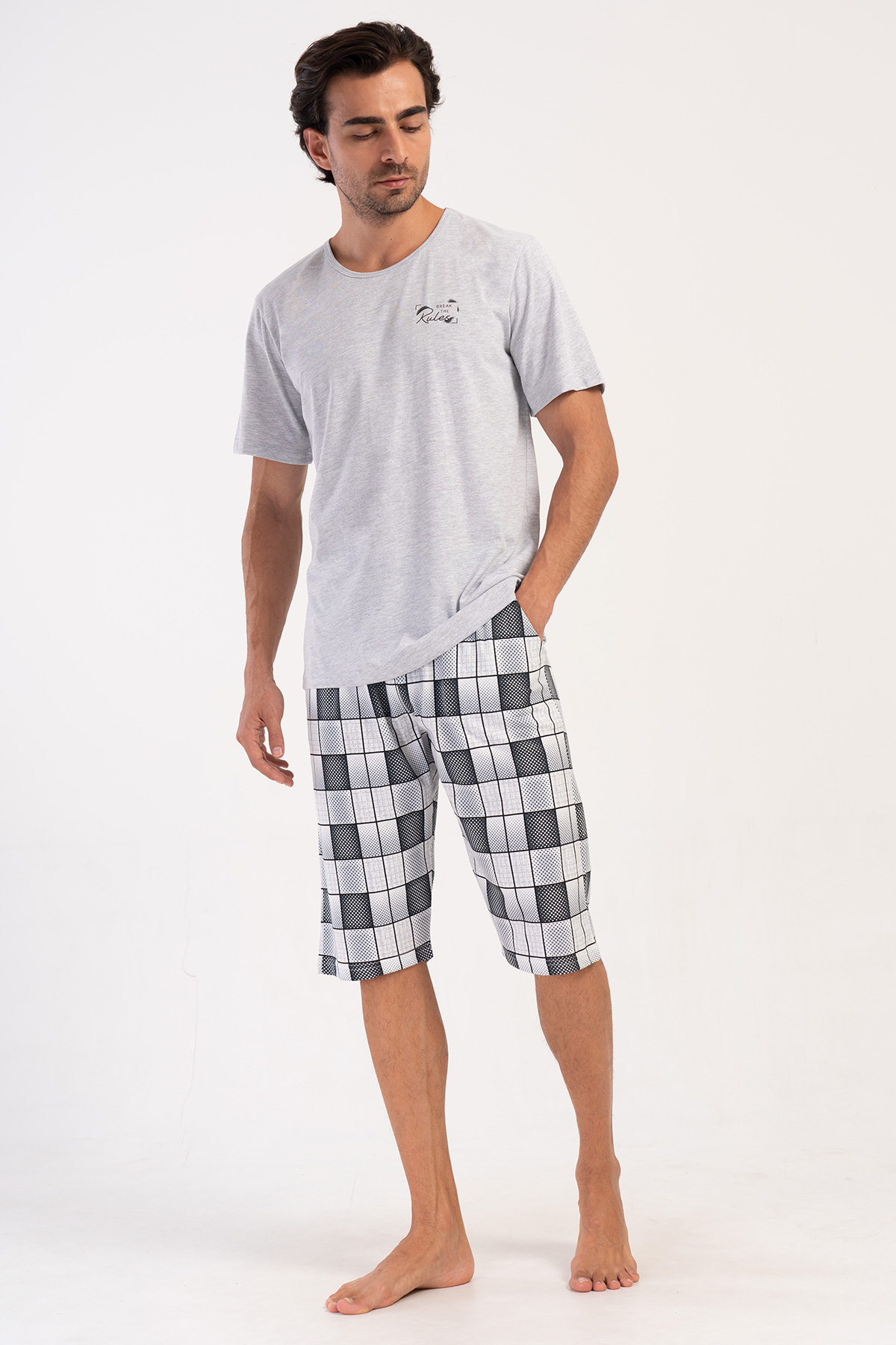 Man Supreme Suda Capri Set Man Supreme Suda Capri Set