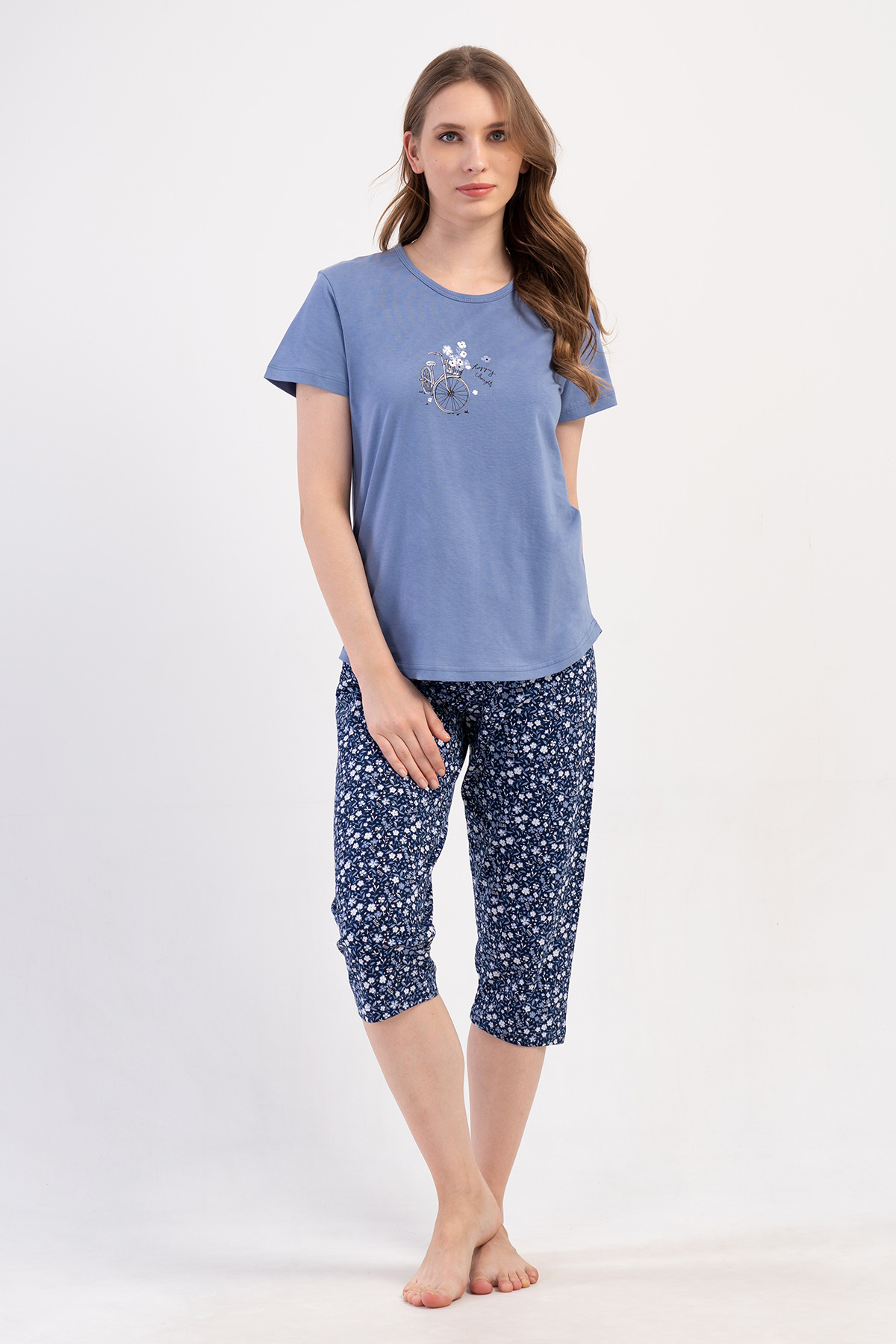 Woman Supreme Zama Capri Set Woman Supreme Zama Capri Set