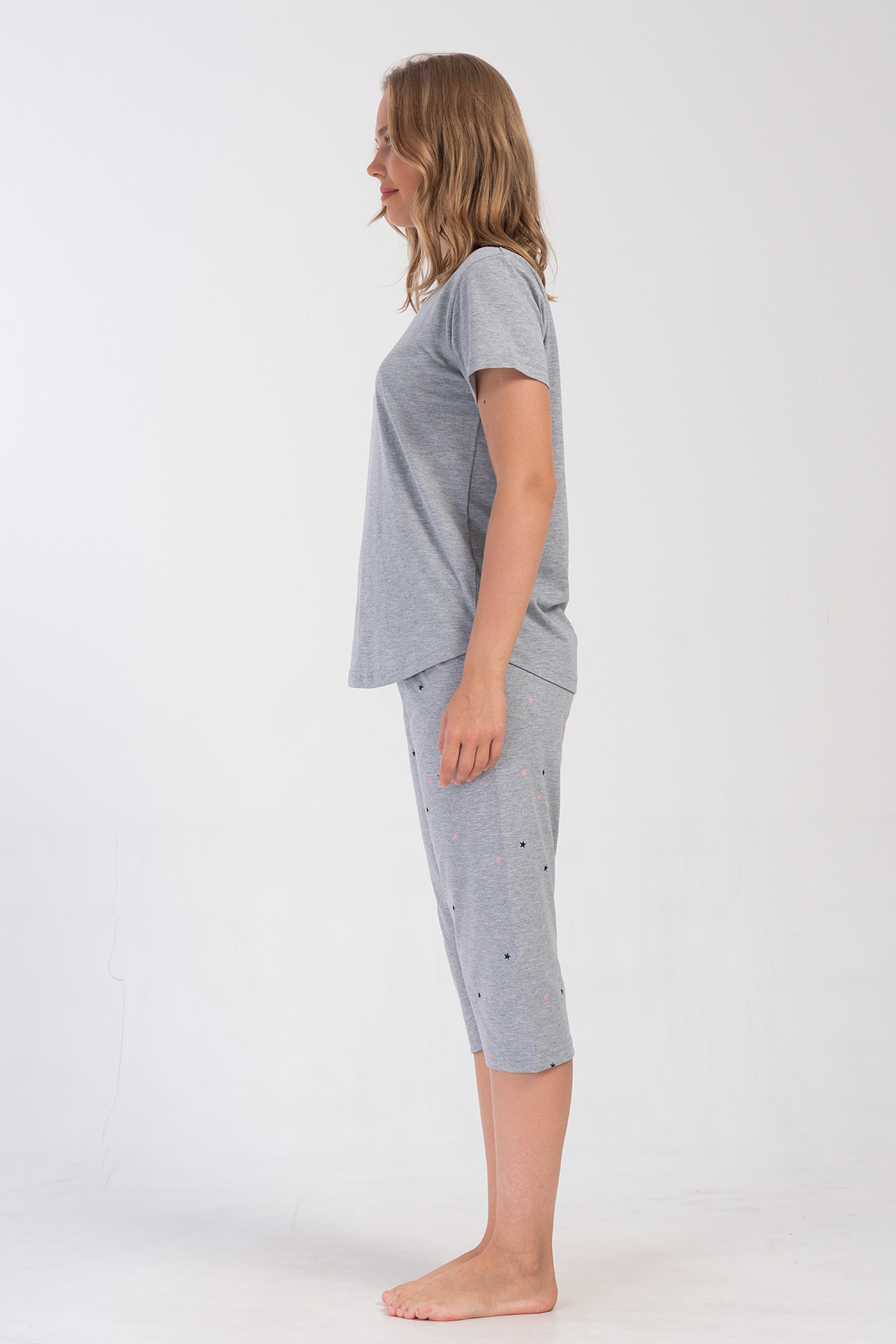 Woman Supreme Kanna Capri Set Woman Supreme Kanna Capri Set