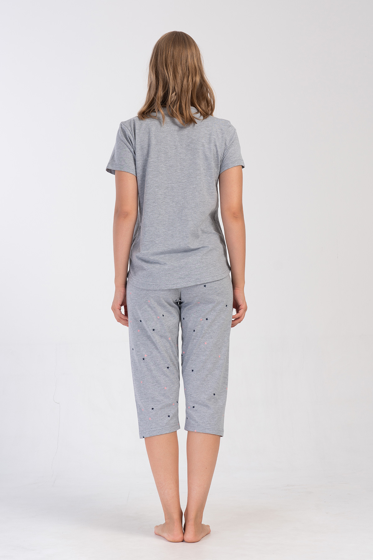 Woman Supreme Kanna Capri Set Woman Supreme Kanna Capri Set