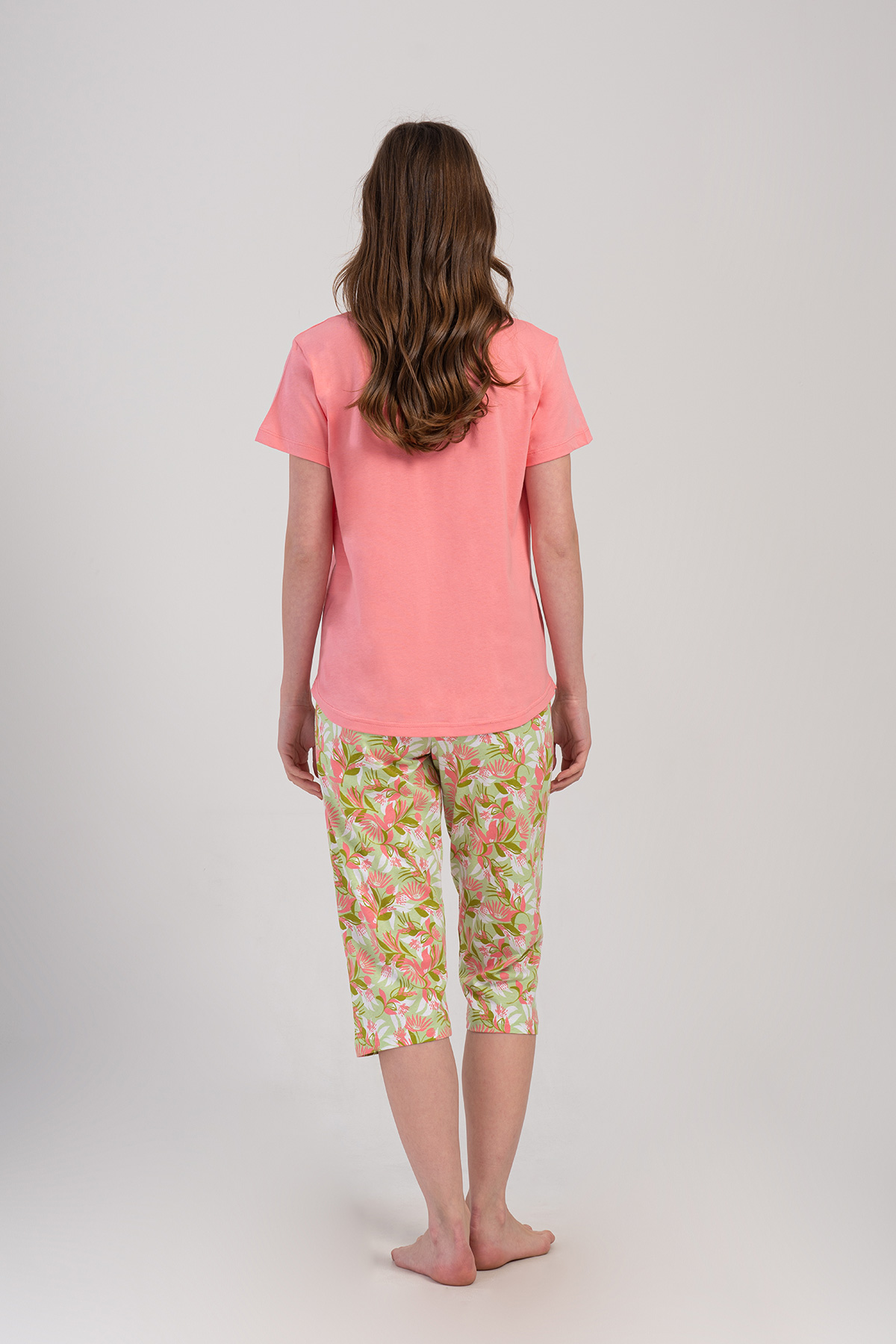 Woman Supreme Lase Capri Set Woman Supreme Lase Capri Set
