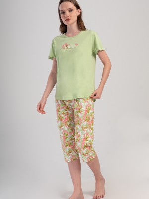Woman Supreme Lase Capri Set Woman Supreme Lase Capri Set