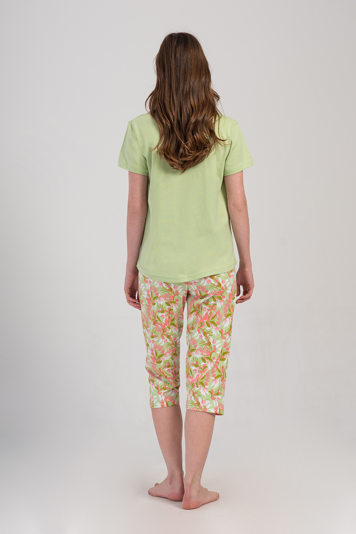 Woman Supreme Lase Capri Set Woman Supreme Lase Capri Set