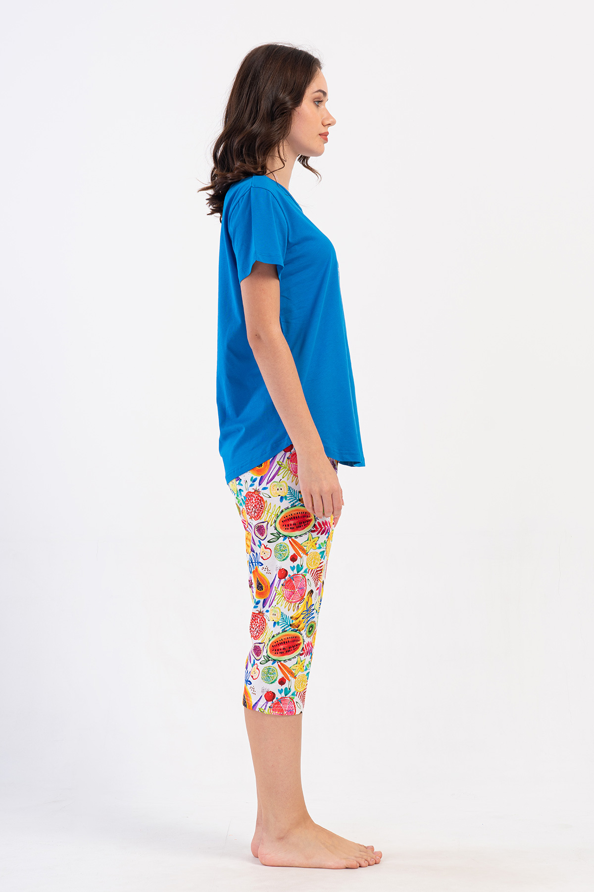 Woman Supreme Qesa Colorful Capri Set Woman Supreme Qesa Colorful Capri Set