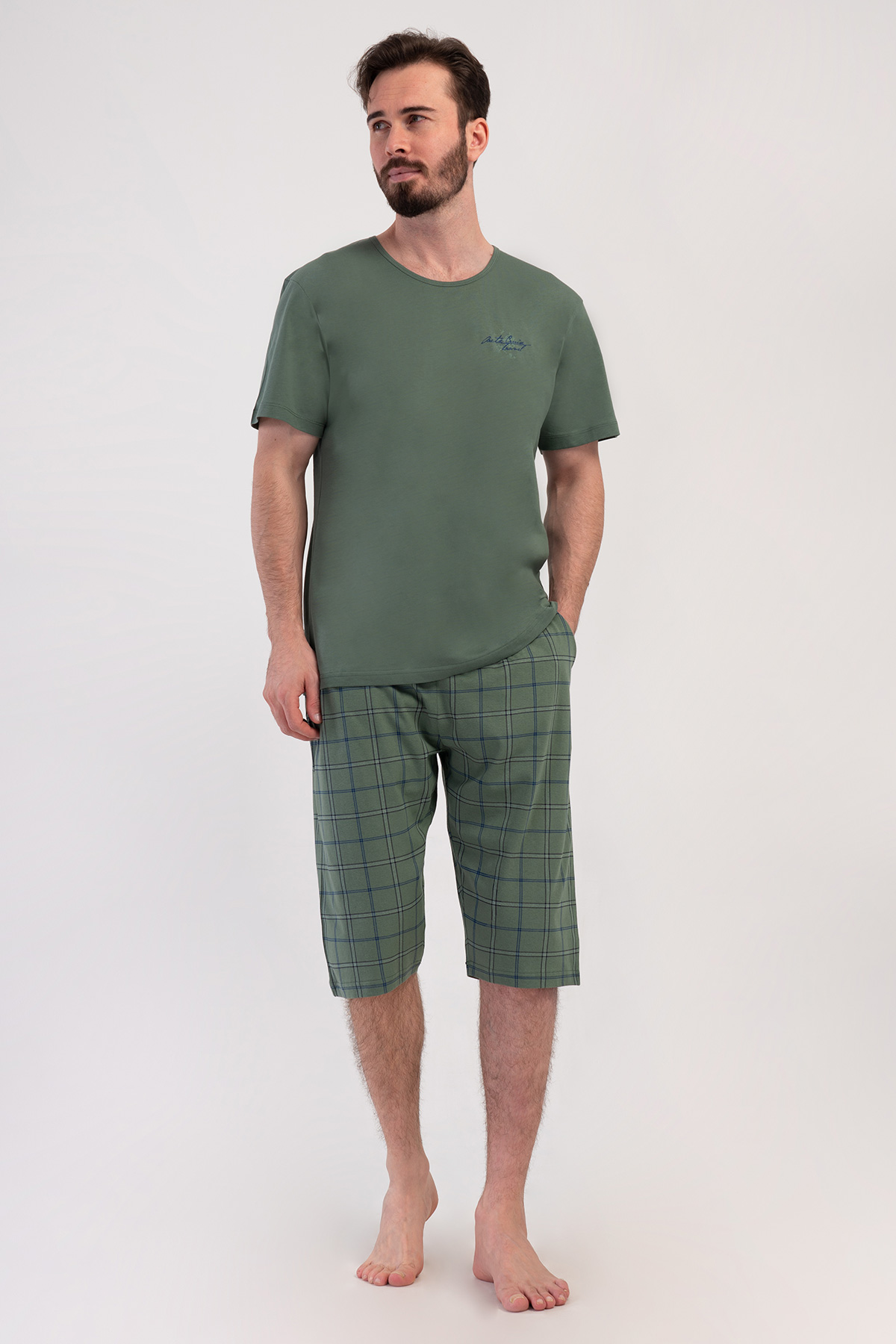 Man Supreme Evca Capri Set Man Supreme Evca Capri Set