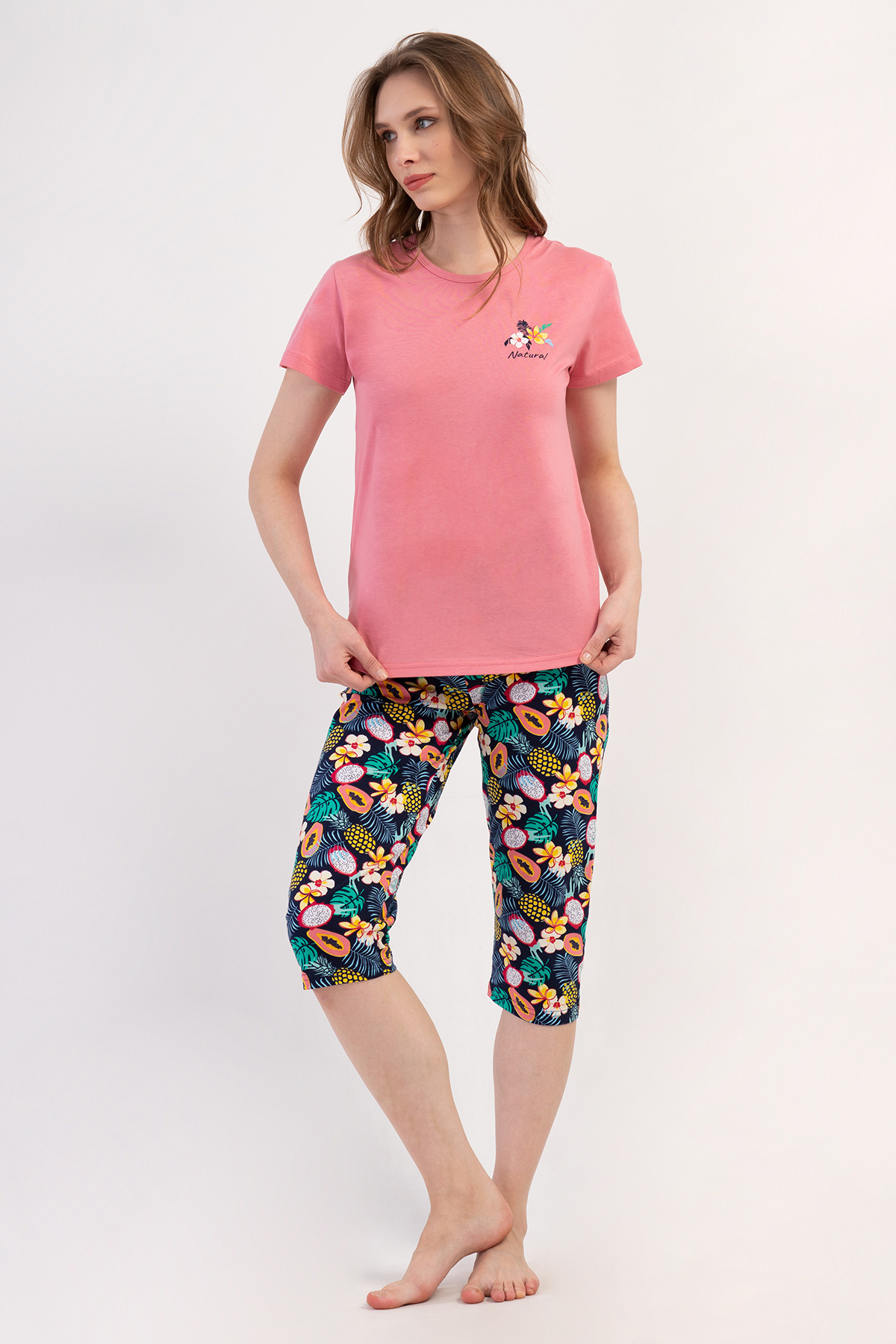 Woman Supreme Sola Capri Set Woman Supreme Sola Capri Set