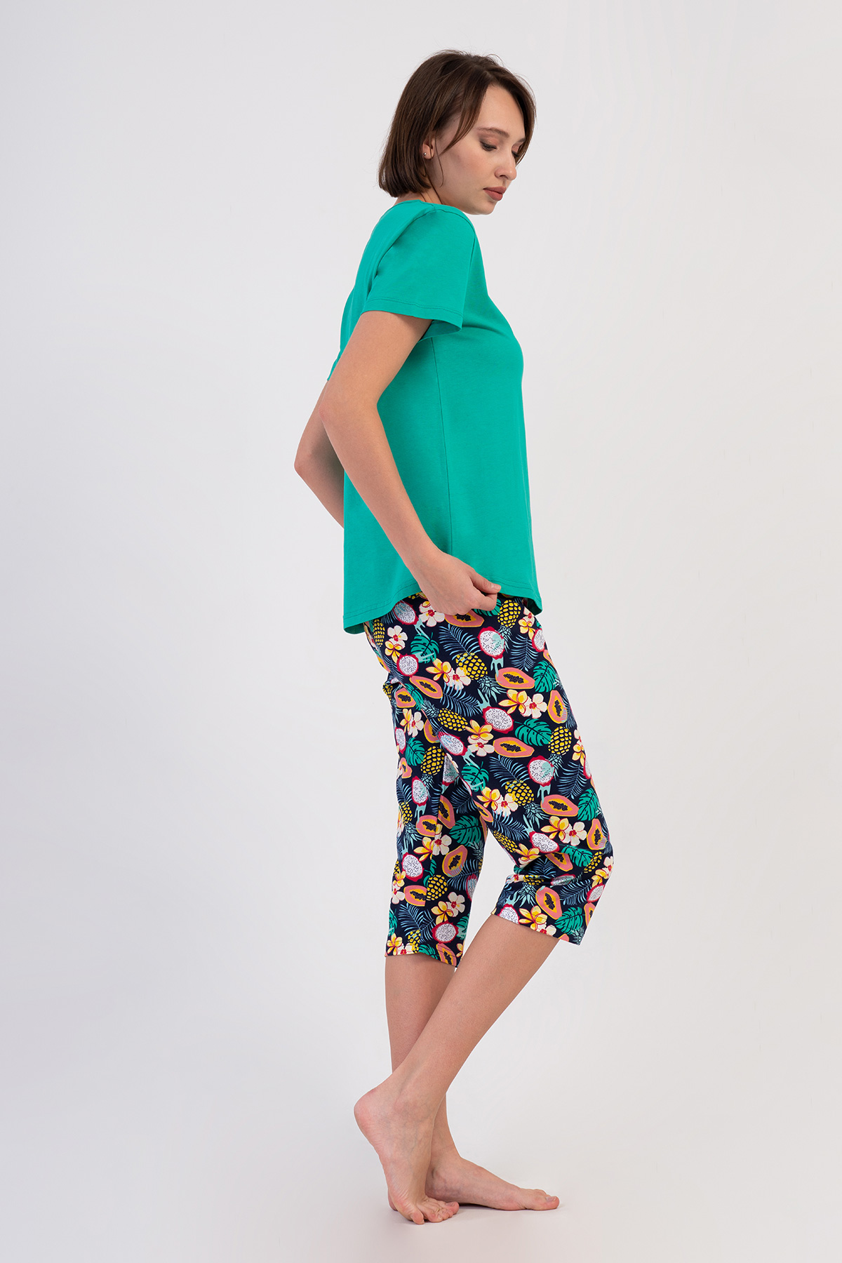 Woman Supreme Big Size Sola Capri Set Woman Supreme Big Size Sola Capri Set
