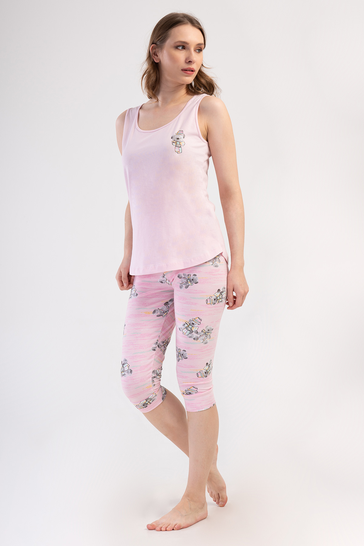 Woman Lycra Supreme Gonna Capri Set Woman Lycra Supreme Gonna Capri Set