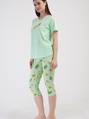 Woman Lycra Supreme Fruit Capri Set Woman Lycra Supreme Fruit Capri Set