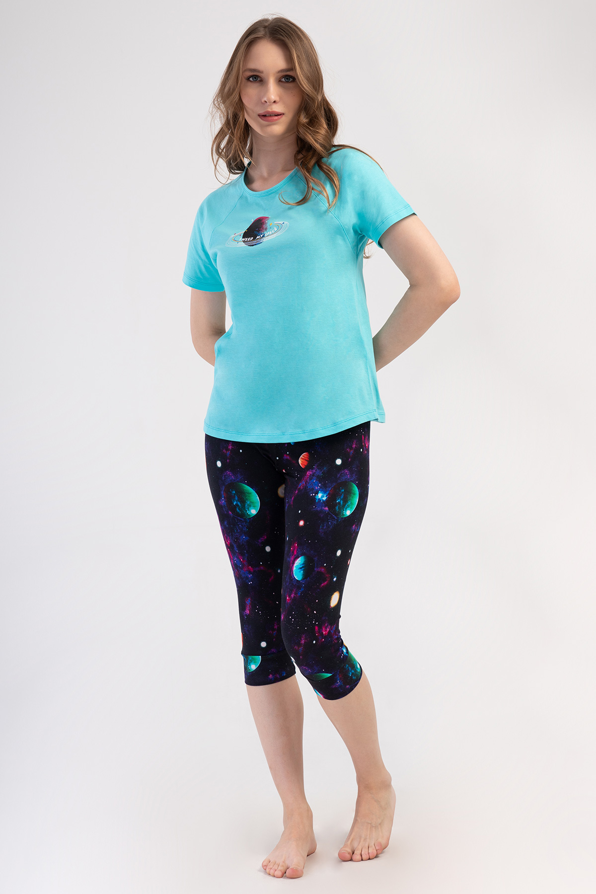 Woman Lycra Supreme Galaxy Capri Set Woman Lycra Supreme Galaxy Capri Set