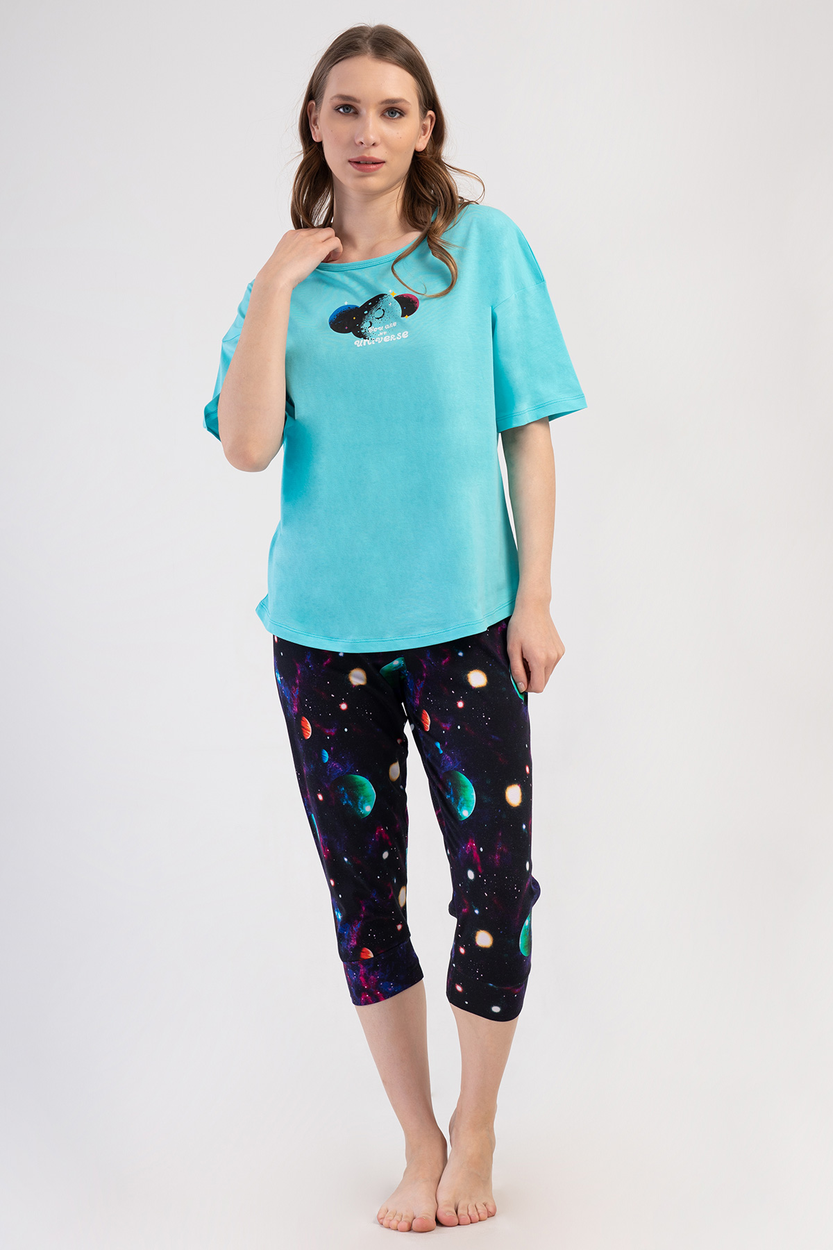 Woman Lycra Supreme Big Size Galaxy Capri Set Woman Lycra Supreme Big Size Galaxy Capri Set