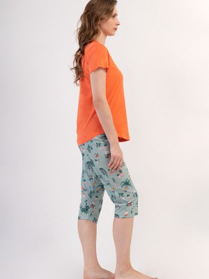 Woman Supreme Kima Capri Set Woman Supreme Kima Capri Set