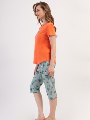 Woman Supreme Kima Capri Set Woman Supreme Kima Capri Set