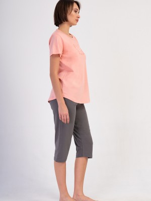 Woman Supreme Oly Capri Set Woman Supreme Oly Capri Set