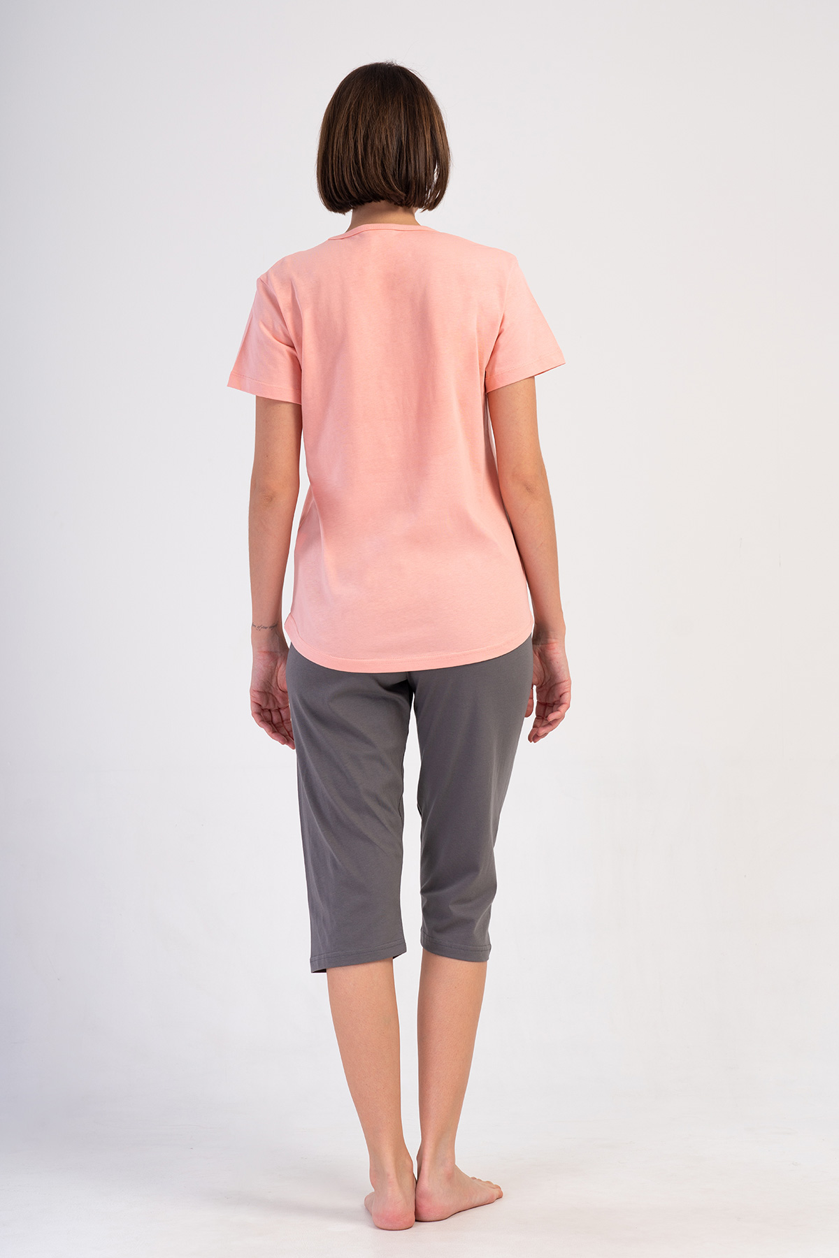 Woman Supreme Oly Capri Set Woman Supreme Oly Capri Set