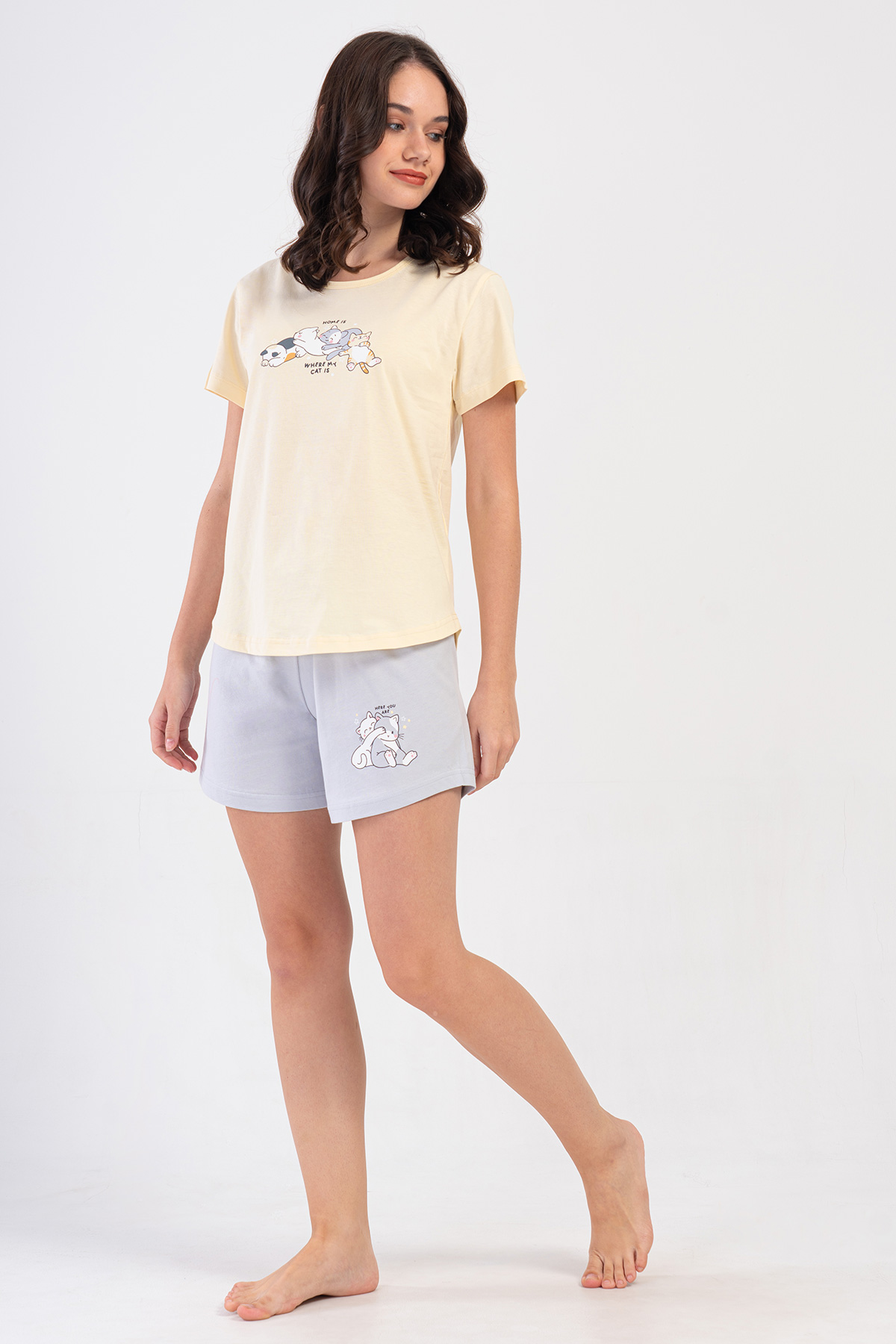Woman Supreme Pose Short Set Woman Supreme Pose Short Set