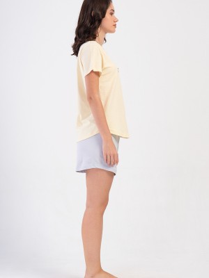 Woman Supreme Pose Short Set Woman Supreme Pose Short Set