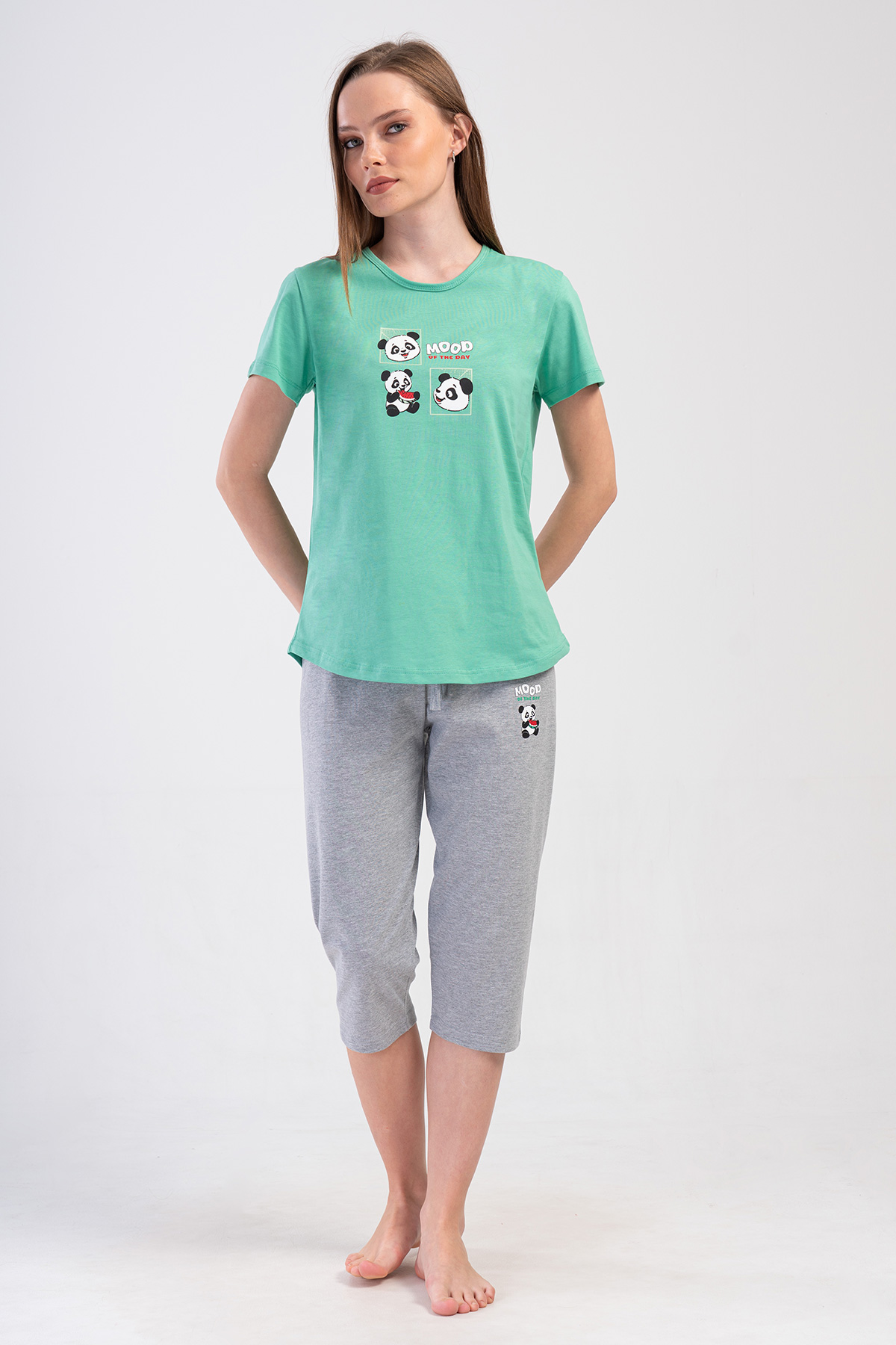 Woman Supreme Kolesya Capri Set Woman Supreme Kolesya Capri Set