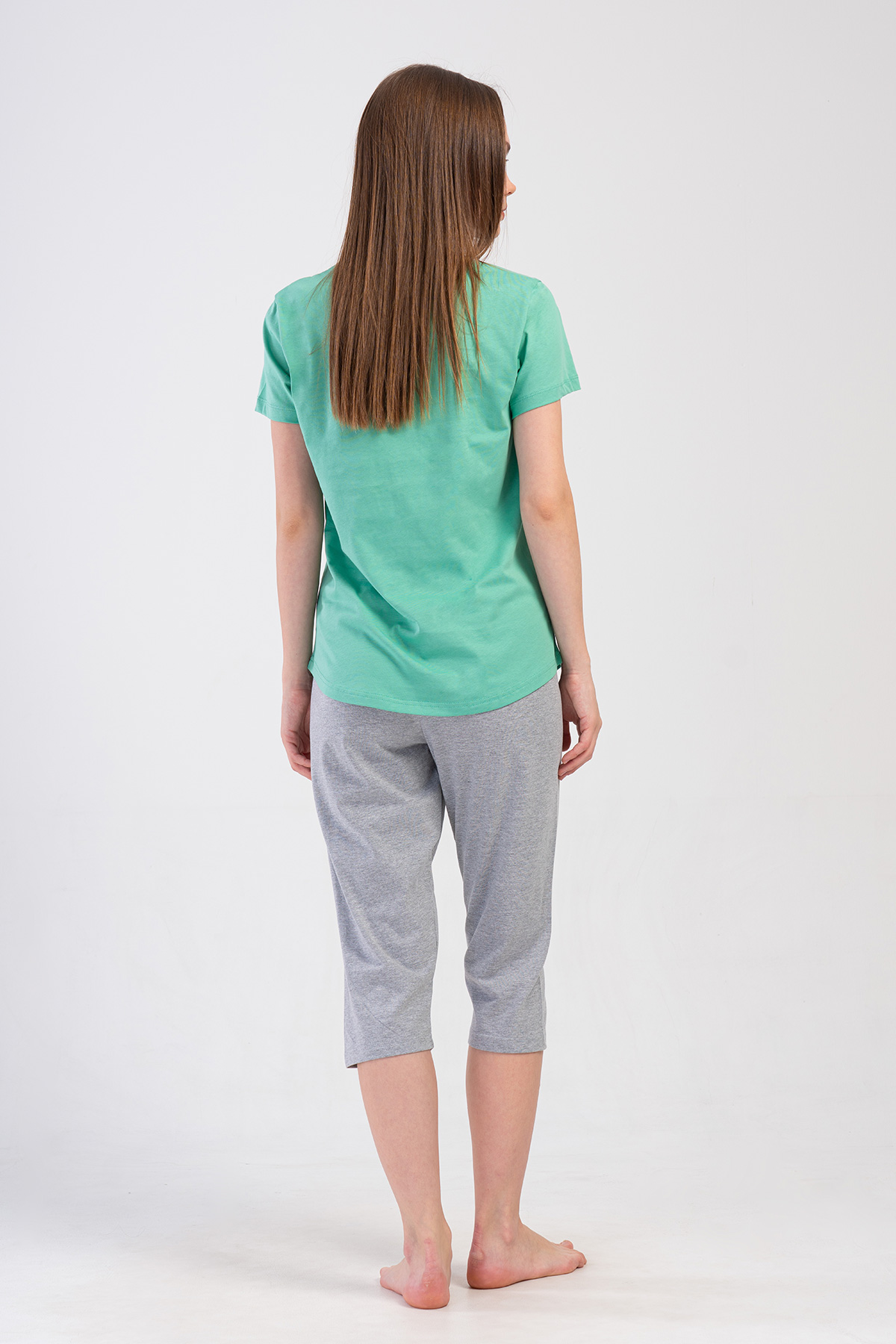 Woman Supreme Kolesya Capri Set Woman Supreme Kolesya Capri Set