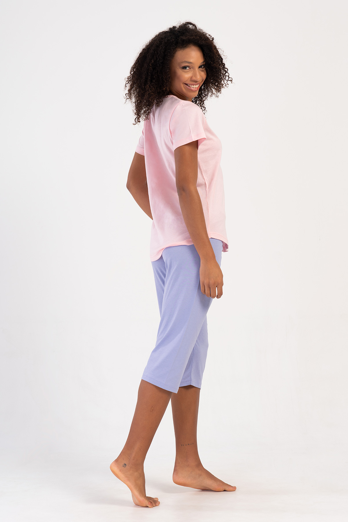 Woman Supreme Nefa Capri Set Woman Supreme Nefa Capri Set