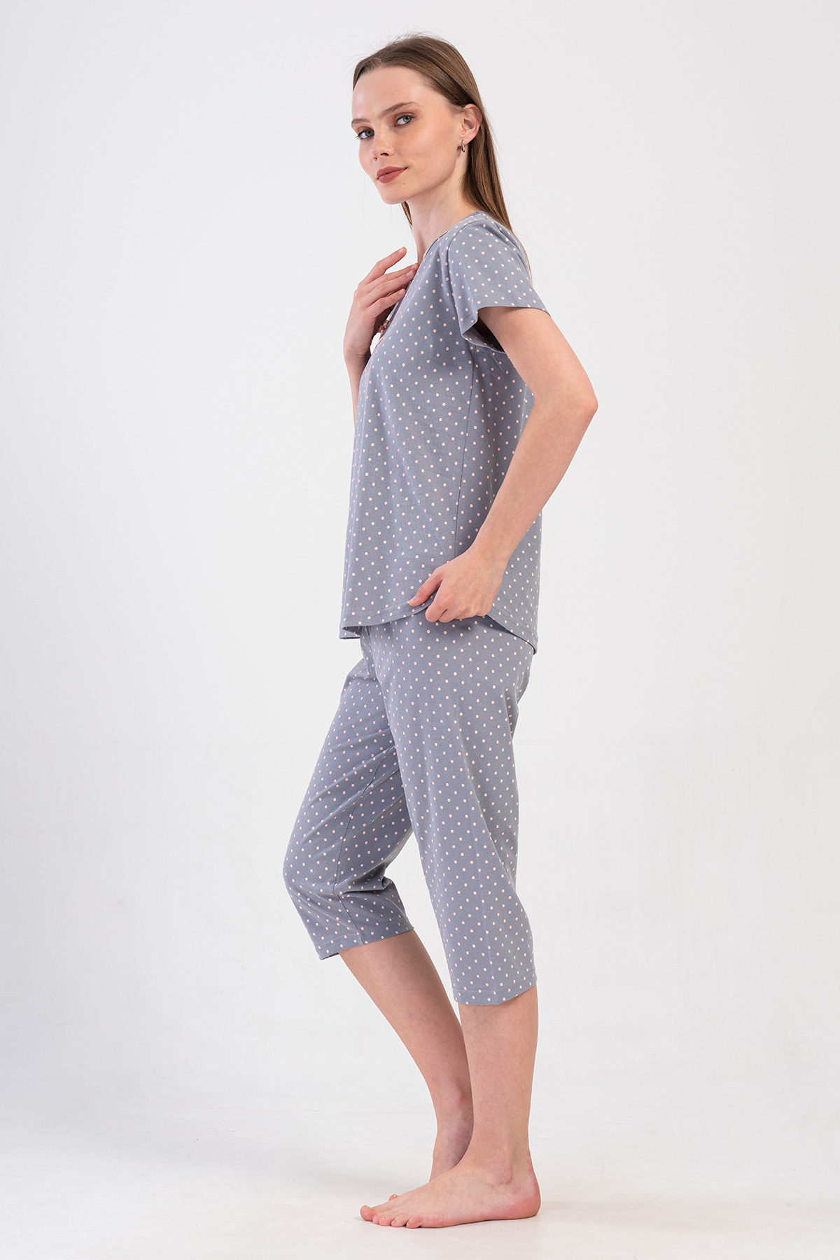 Woman Supreme Becosa Capri Set Woman Supreme Becosa Capri Set