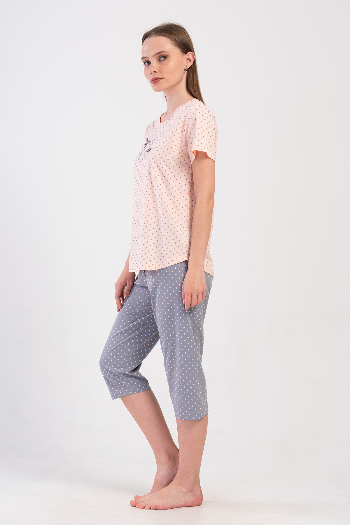 Woman Supreme Becosa Capri Set Woman Supreme Becosa Capri Set
