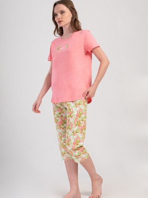 Woman Supreme Lase Short Sleeve Capri Set Woman Supreme Lase Short Sleeve Capri Set