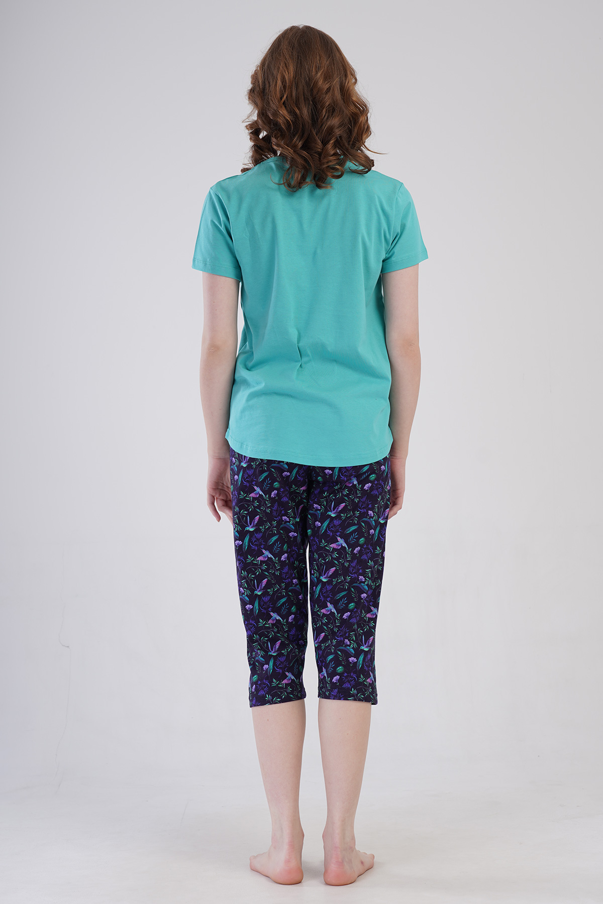 Woman Supreme Bekira Capri Set Woman Supreme Bekira Capri Set